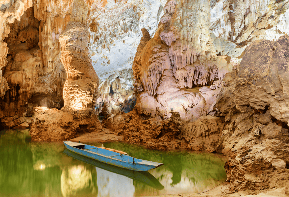 Each stalactite and stalagmite has a unique shape and is often tied to fascinating legends passed down by locals through generations (Source: Canva)